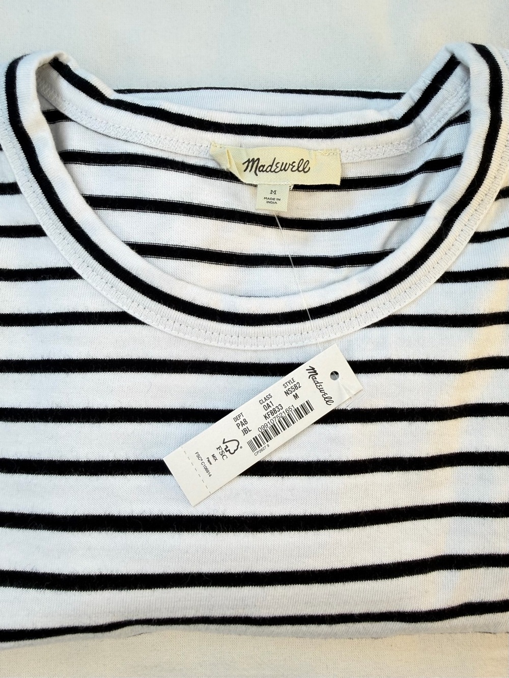 Madewell Black & White Striped Crewneck Tee - Picture 6 of 6